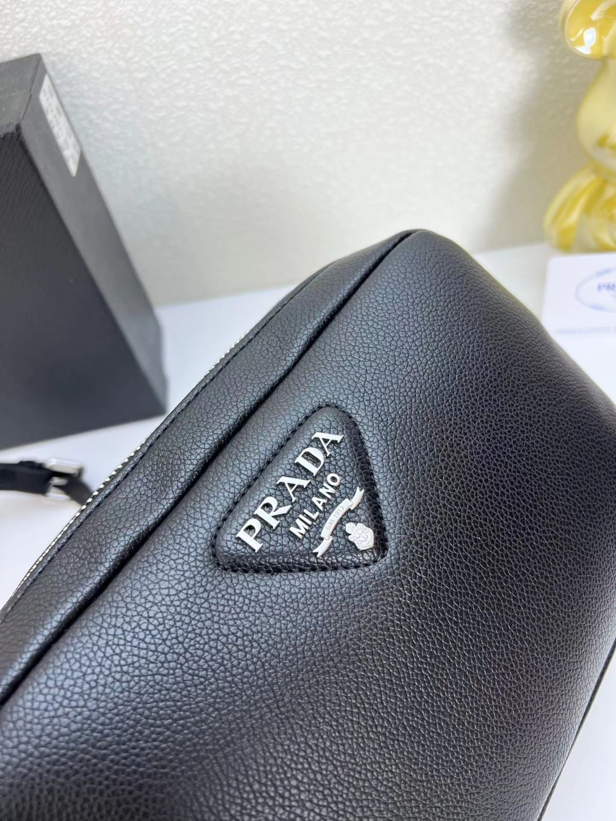 PRADA プラダ 斜め掛け ショルダーバッグ PRADA プラダ 斜め掛け ショルダーバッグ
