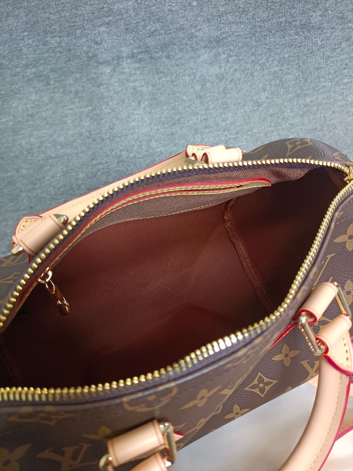 人気商品LOUIS VUITTON ルイヴィトン スピーディ 25 ハンドバッグ