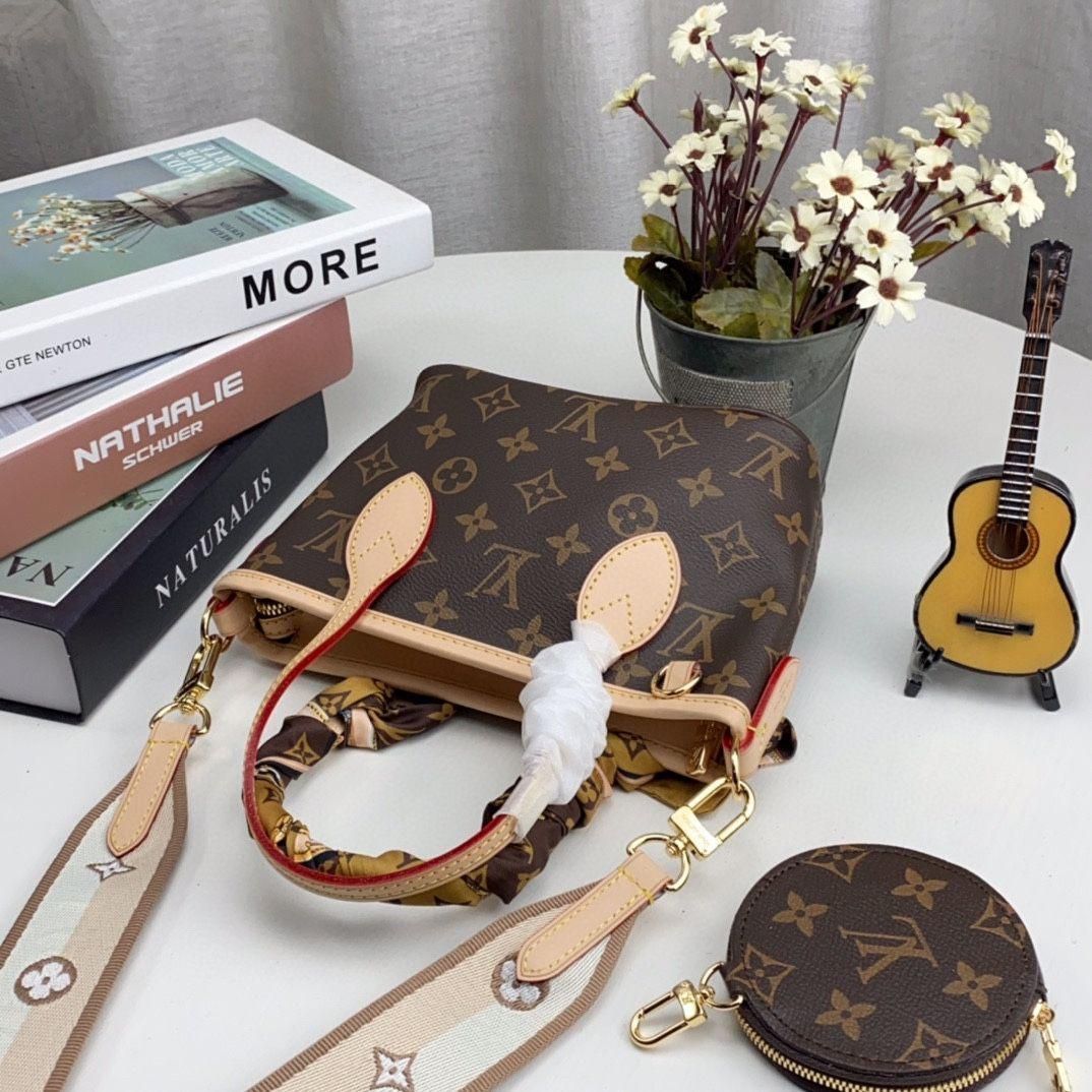 ★Louis vuitton★-ショルダーバッグ - ハンドバッグ