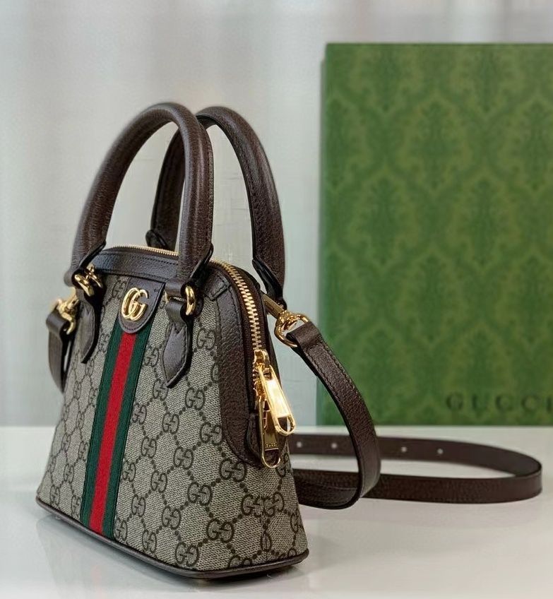 極上美品★GUCCI グッチ GGショルダーバッグ