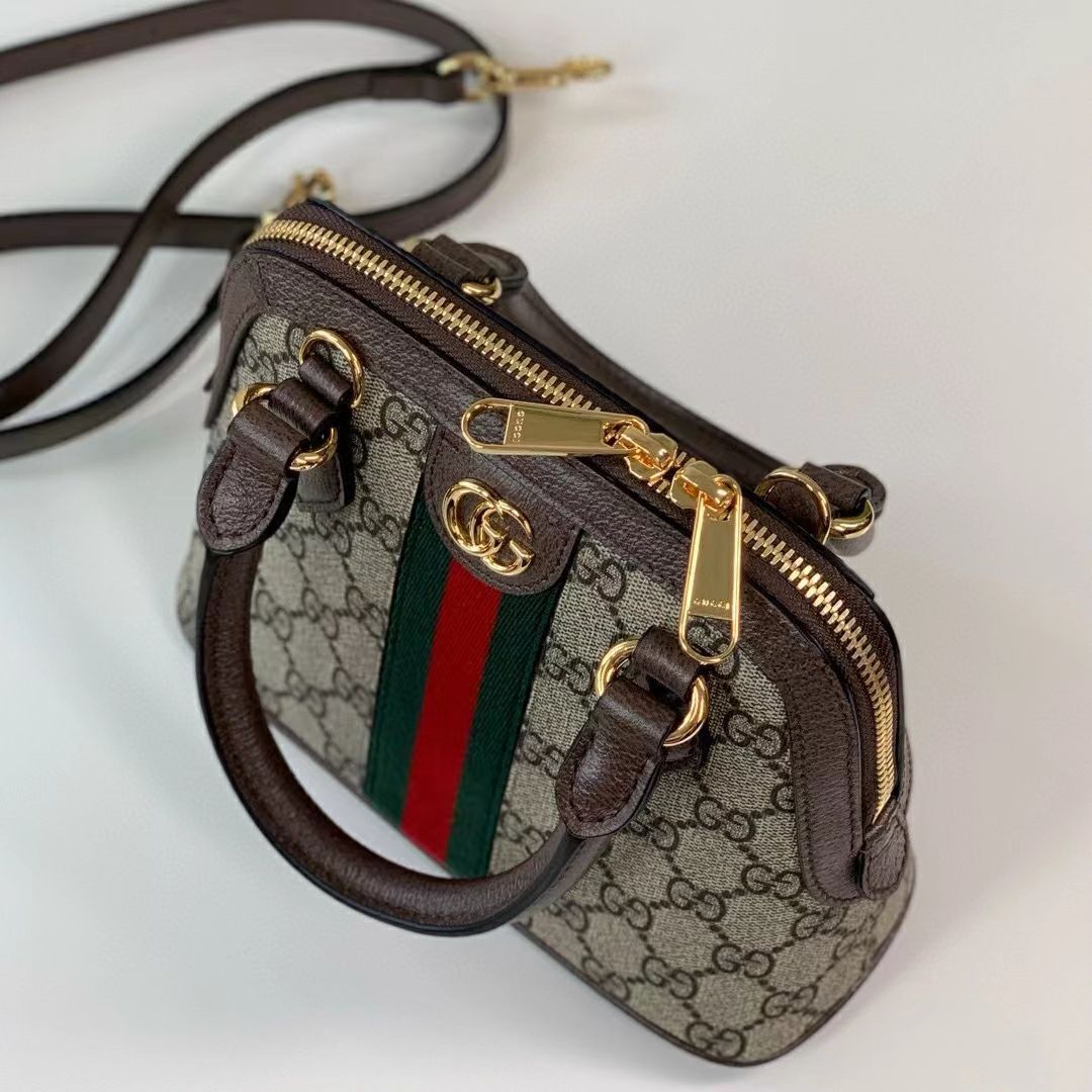 極上美品★GUCCI グッチ GGショルダーバッグ