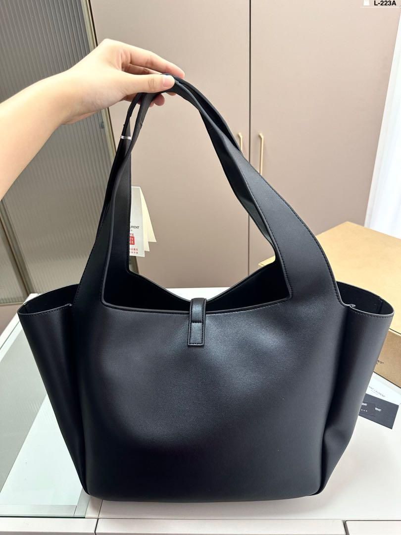 極美品★YSL★-イヴサンローラン ショルダーバッグ 極美品★YSL★-イヴサンローラン ショルダーバッグ