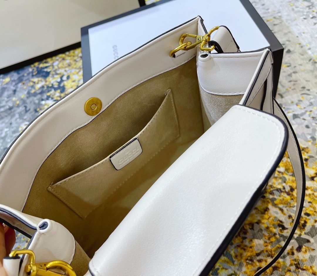 魅力 GUCCI グッチ ショルダーバッグ ハンドバッグ 財布 3点セットバッグ 魅力 GUCCI グッチ ショルダーバッグ ハンドバッグ 財布 3点セットバッグ