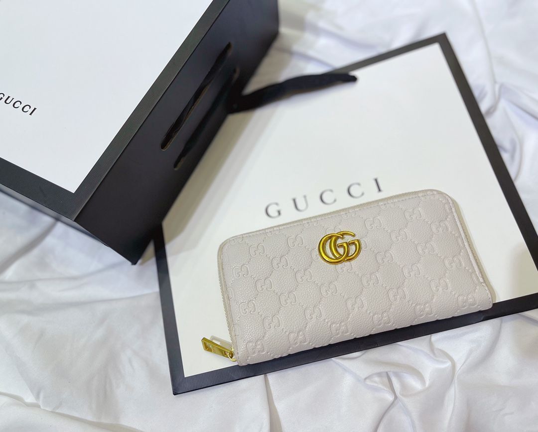 魅力 GUCCI グッチ ショルダーバッグ ハンドバッグ 財布 3点セットバッグ 魅力 GUCCI グッチ ショルダーバッグ ハンドバッグ 財布 3点セットバッグ