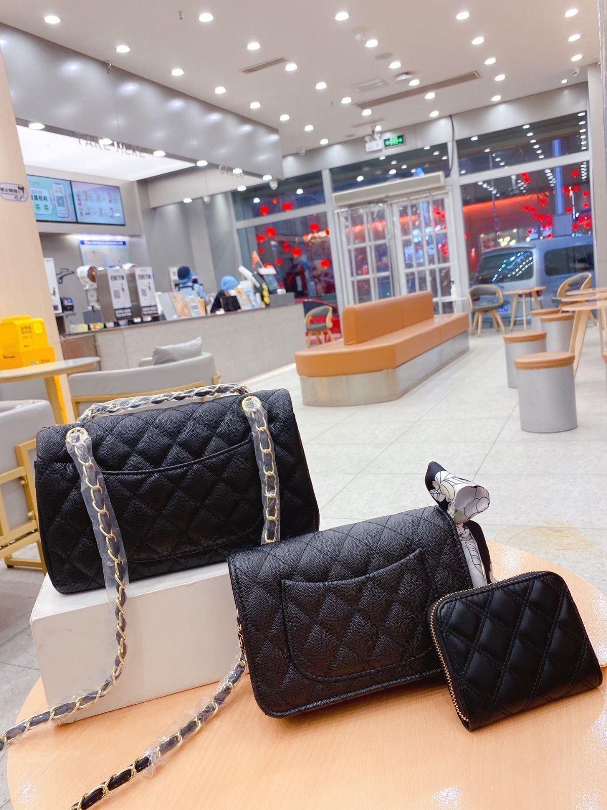 美品★CHANEL シャネル ショルダーバッグ 財布 3点セットバッグ 美品★CHANEL シャネル ショルダーバッグ 財布 3点セットバッグ