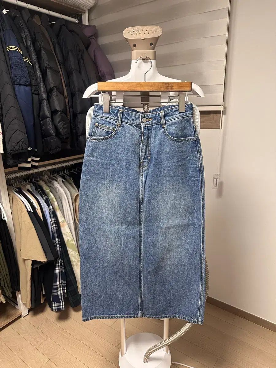 デニムスカート