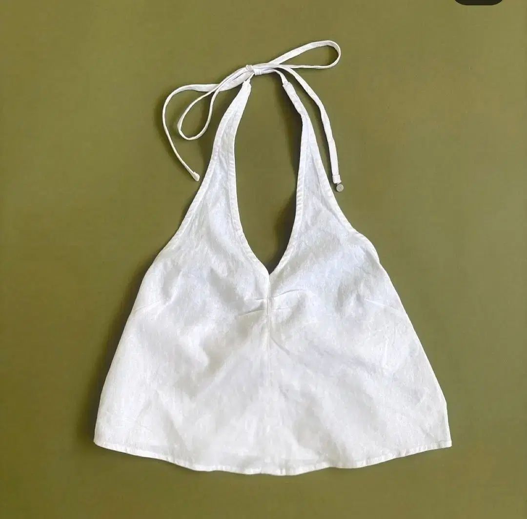 スムードムード aro halter top white