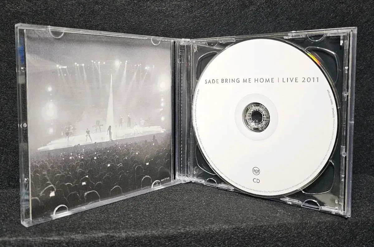 シャデイ ( Sade )- Bring Me Home ： Live 2011 LP - メルカリ