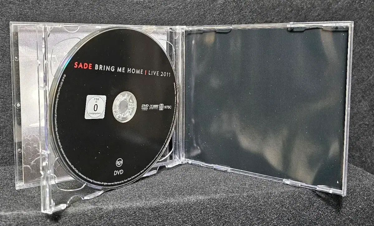シャデイ ( Sade )- Bring Me Home ： Live 2011 LP - メルカリ