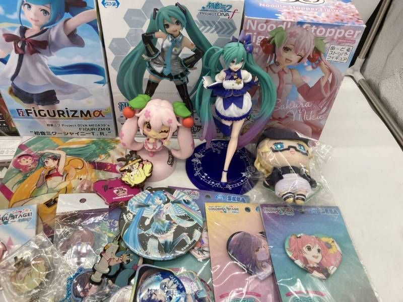 大量まとめ】初音ミク プロジェクトセカイ ボーカロイド グッズ 約3kg