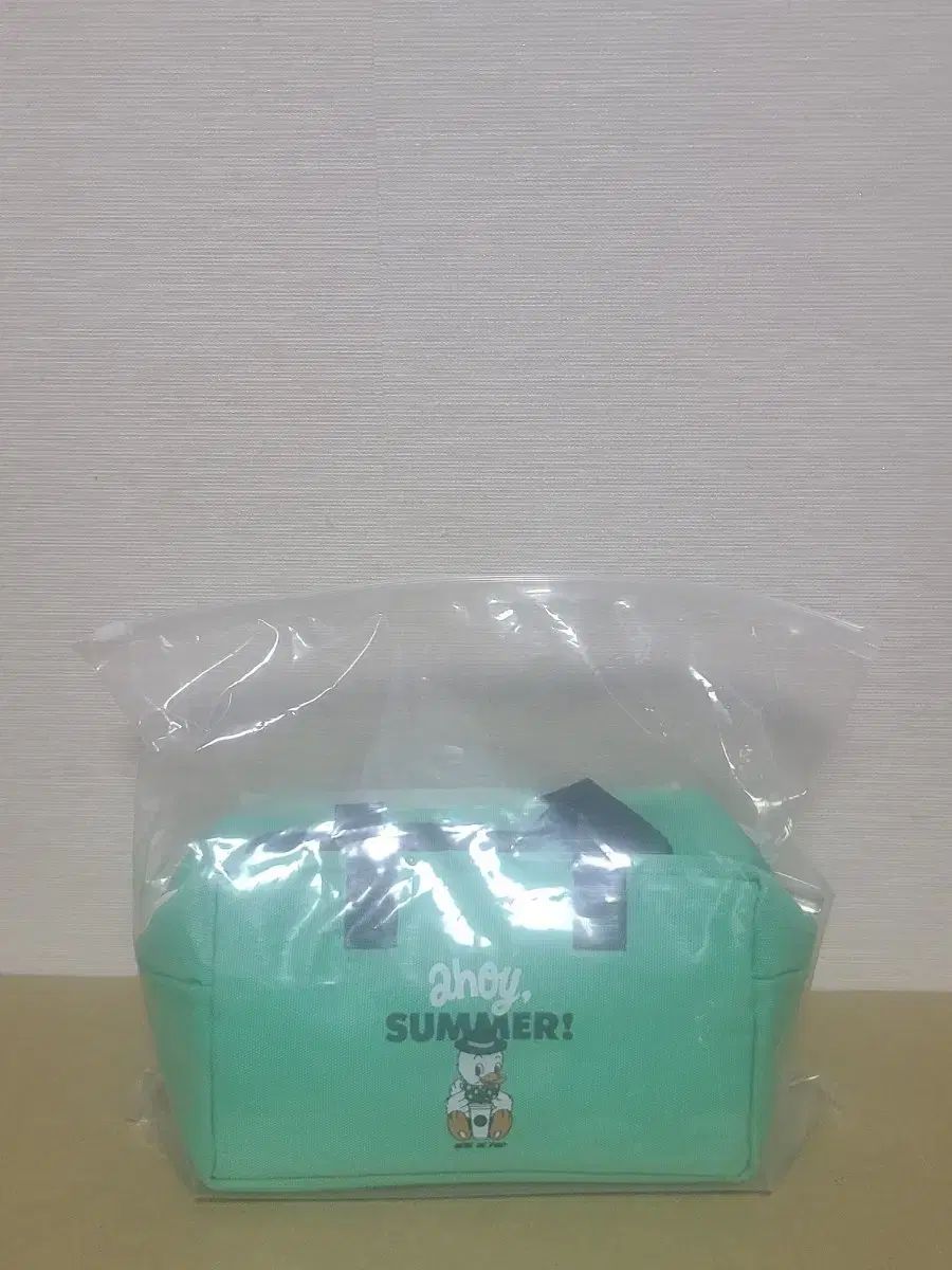 (割引) Starbucks Bebedepino Nestick Little Picnic Box 弁当 ピクニック キャンピング