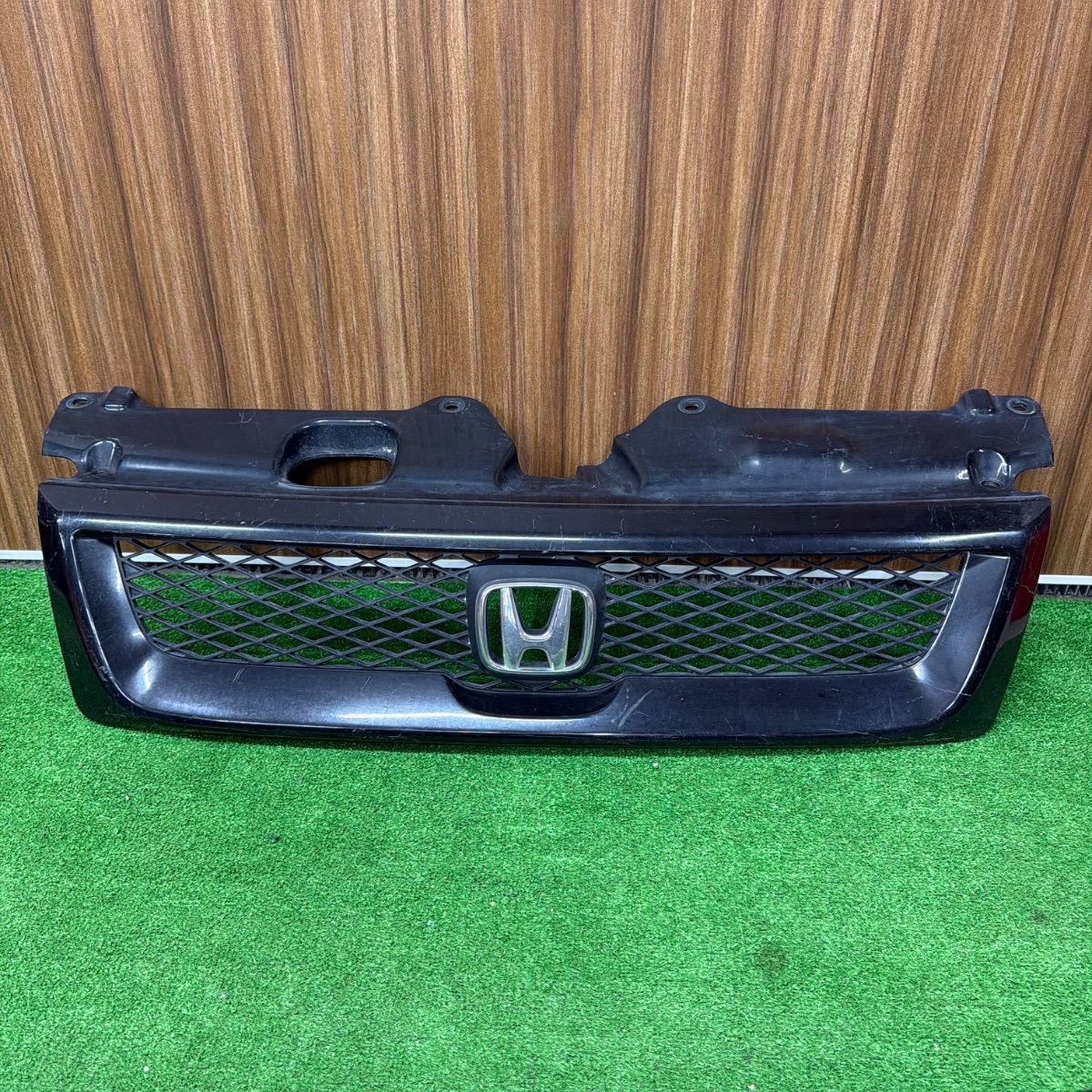 ホンダ ステップワゴン RF3 純正 フロントグリル 08F21-S7S-AM00-01