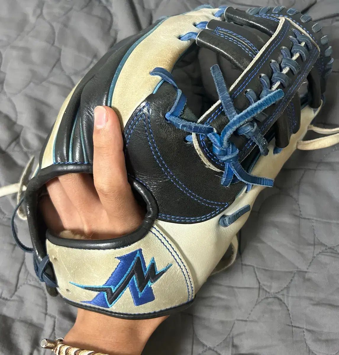 アルティス 内野グローブ 11 75