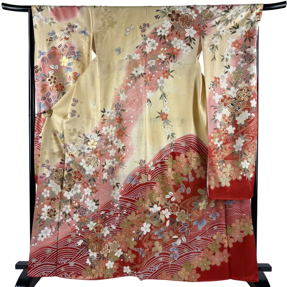 振袖 身丈163cm 裄丈67cm M 袷 桜 波 金糸 金彩 ベージュ 正絹 秀品 【中古】