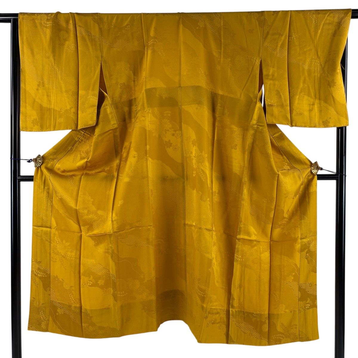 【美品】 長襦袢 身丈134cm 裄丈68cm L やまと 地紋 山吹色 正絹 秀品 【中古】