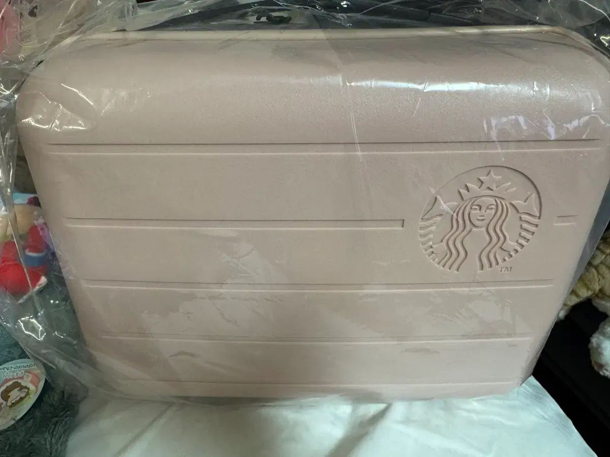 ビニールステッカー未開封 新品 スターバックス ピンク ミニキャリーケース