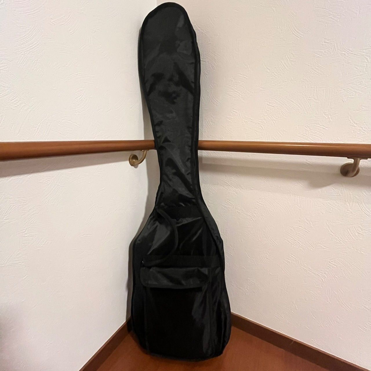Selder セルダー エレキベース プレシジョンベースタイプ ホワイト 4弦