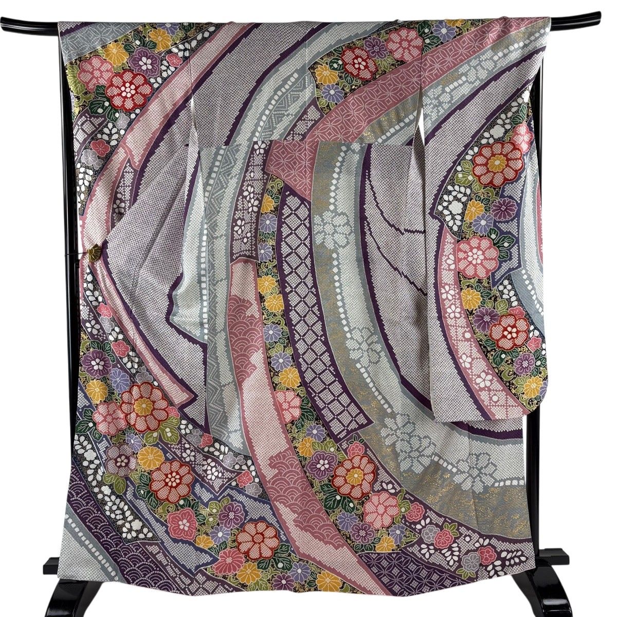 【美品】 振袖 身丈165cm 裄丈68cm L 袷 菊 熨斗 金彩 紫 正絹 名品 【中古】 12,460円