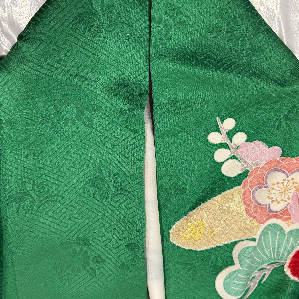緑 華文様 花手毬 振袖 身丈158 【公式通販】