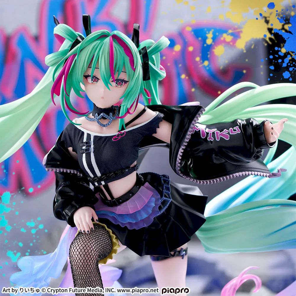 初音ミクシリーズFIGURIZMα“初音ミク”-Punk！- フィギュア - メルカリ