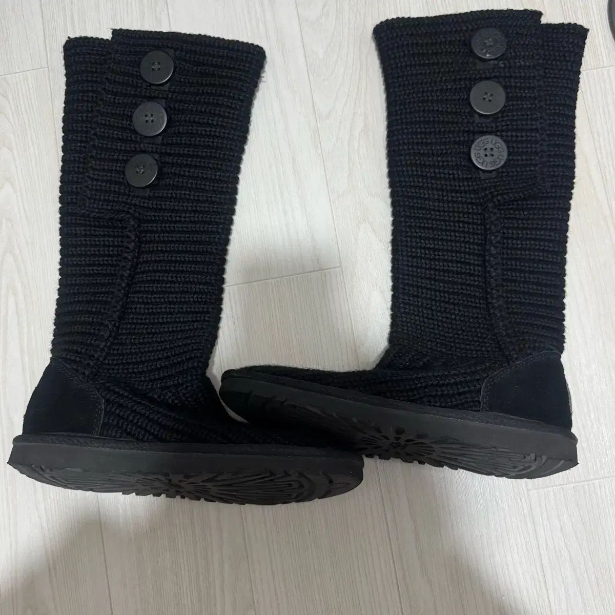 UGG アグ ニット ロング ブーツ ブラック (カーディブーツ)