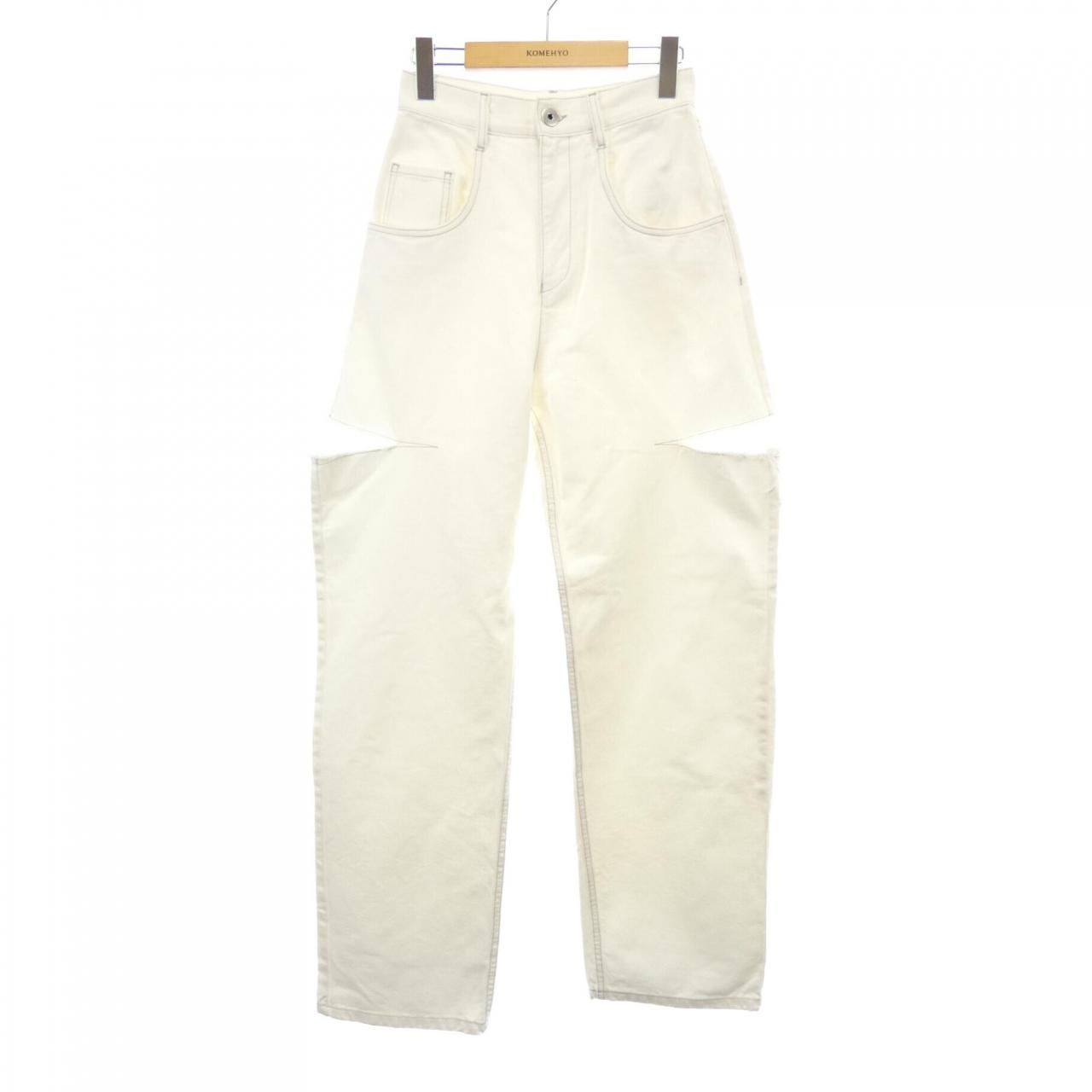 メゾンマルジェラ Maison Margiela デニムジーンズ スラッシュディテール S51LA0106 ジーンズ 42,360円