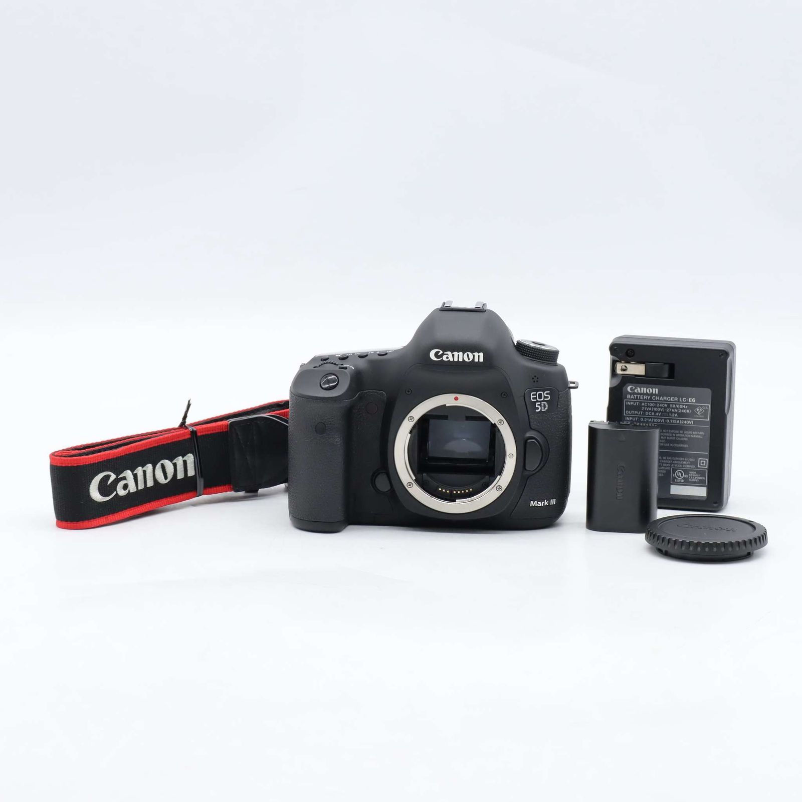 ほぼ新品★ Canon EOS 5D Mark III ボディ #1118