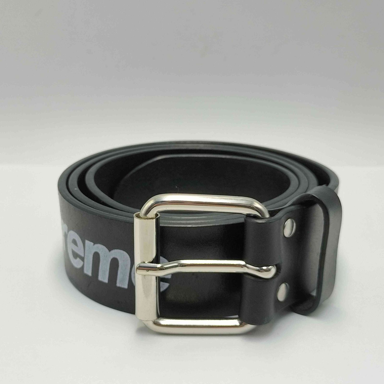 シュプリーム Supreme Repeat Leather Belt リピート レザー ベルト