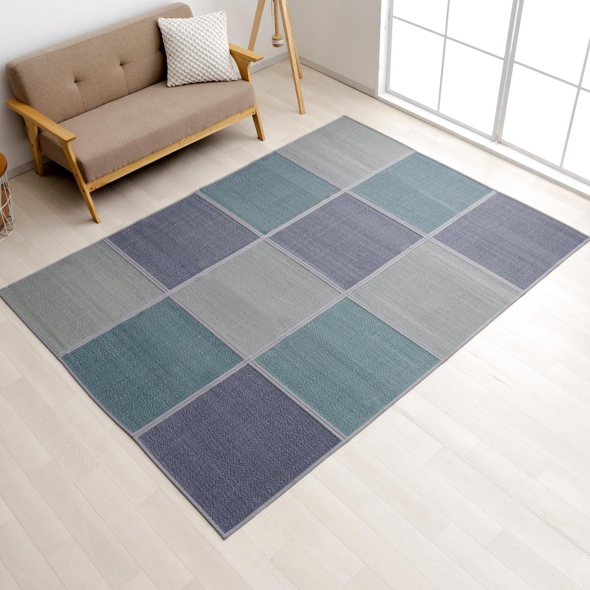新品 イケヒコ 竹 ラグ カーペット 竹ラグ バンブーラグ ブルージュ 約180×240cm 長方形 おしゃれ ひんやり 涼感 夏用 ラグマット フロアマット 丈夫 傷に強い 傷防止 保護 抗菌防臭 消臭 ＃1101280314601