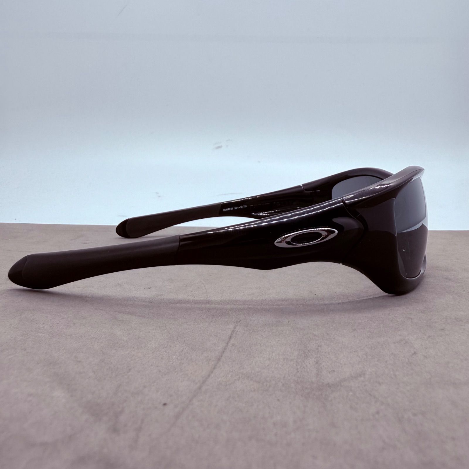 OAKLEY tech archive PITBULL black sunglasses OO9161-06 オークリー 
