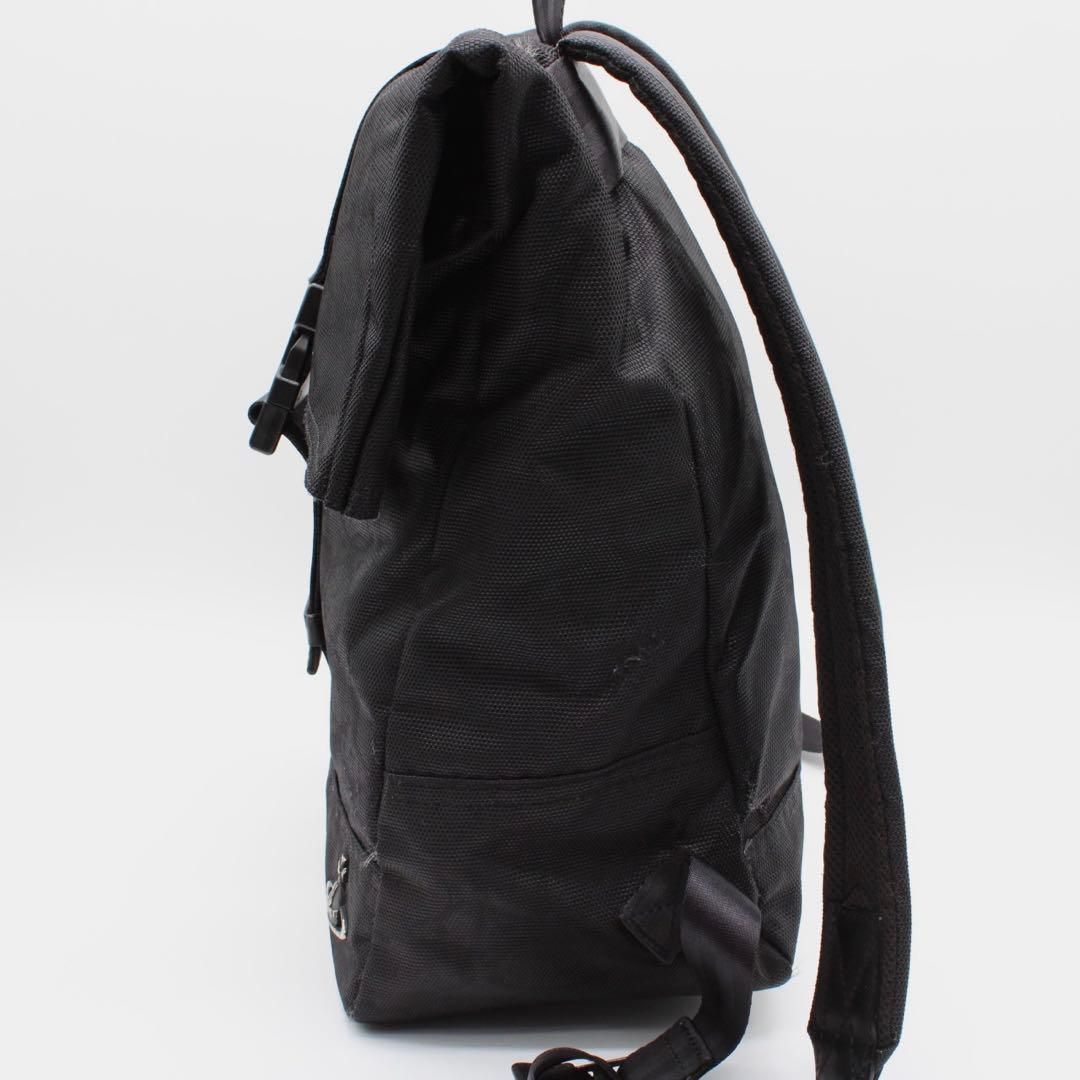 美品】Vivienne リュックサック バックパック A4可 ナイロン 黒色 美品 