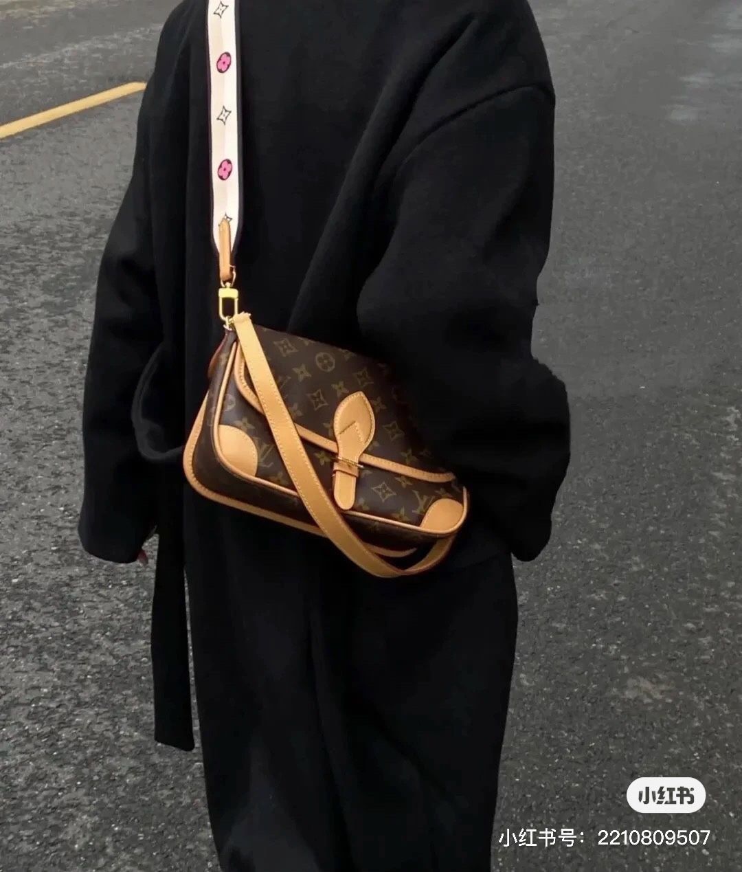 【今日特価】LV ジップ付き Diane ハンドバッグ 送料無料！在庫限定価格