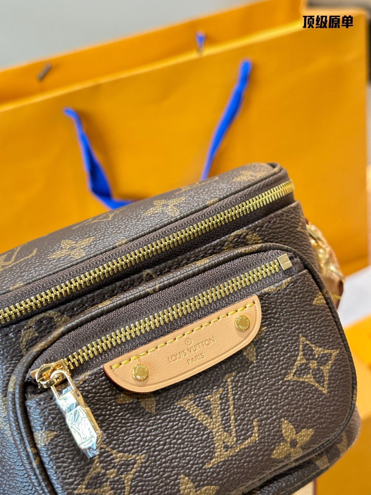 【Louis Vuitton】今日特価！Mini Bumbag ハンドバッグ 送料無料 限定在庫のお得な価格です！