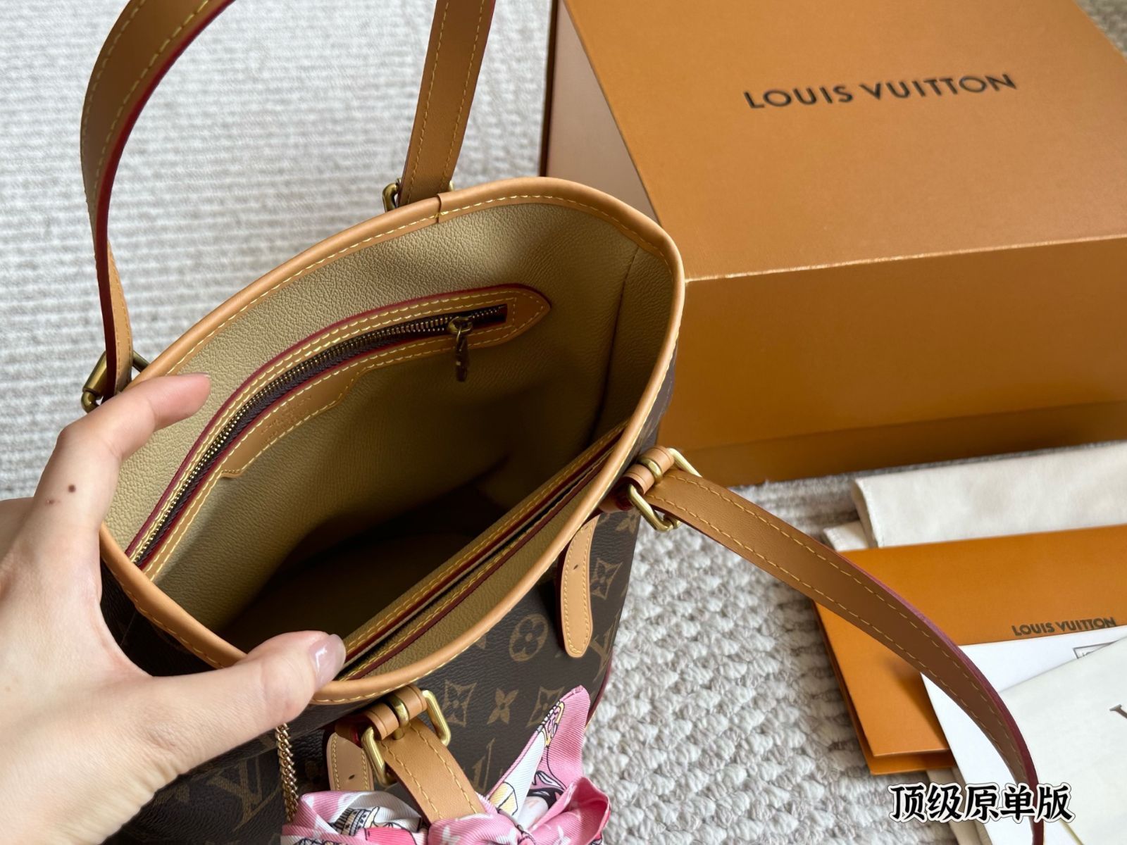 【今日特価】LV Vintage Bucket Bag M42238（ルイ・ヴィトン ヴィンテージ バケットバッグ M42238）-MM輸入1