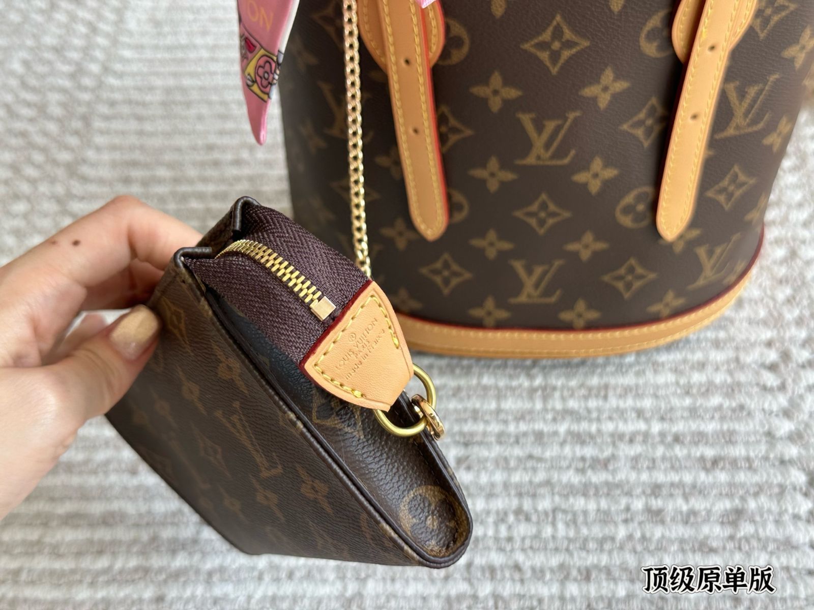【今日特価】LV Vintage Bucket Bag M42238（ルイ・ヴィトン ヴィンテージ バケットバッグ M42238）-MM輸入1