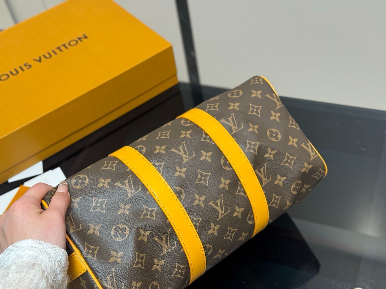 【今日特価】LV Keepall Pillow Bag キーパール ピローバッグ 新作