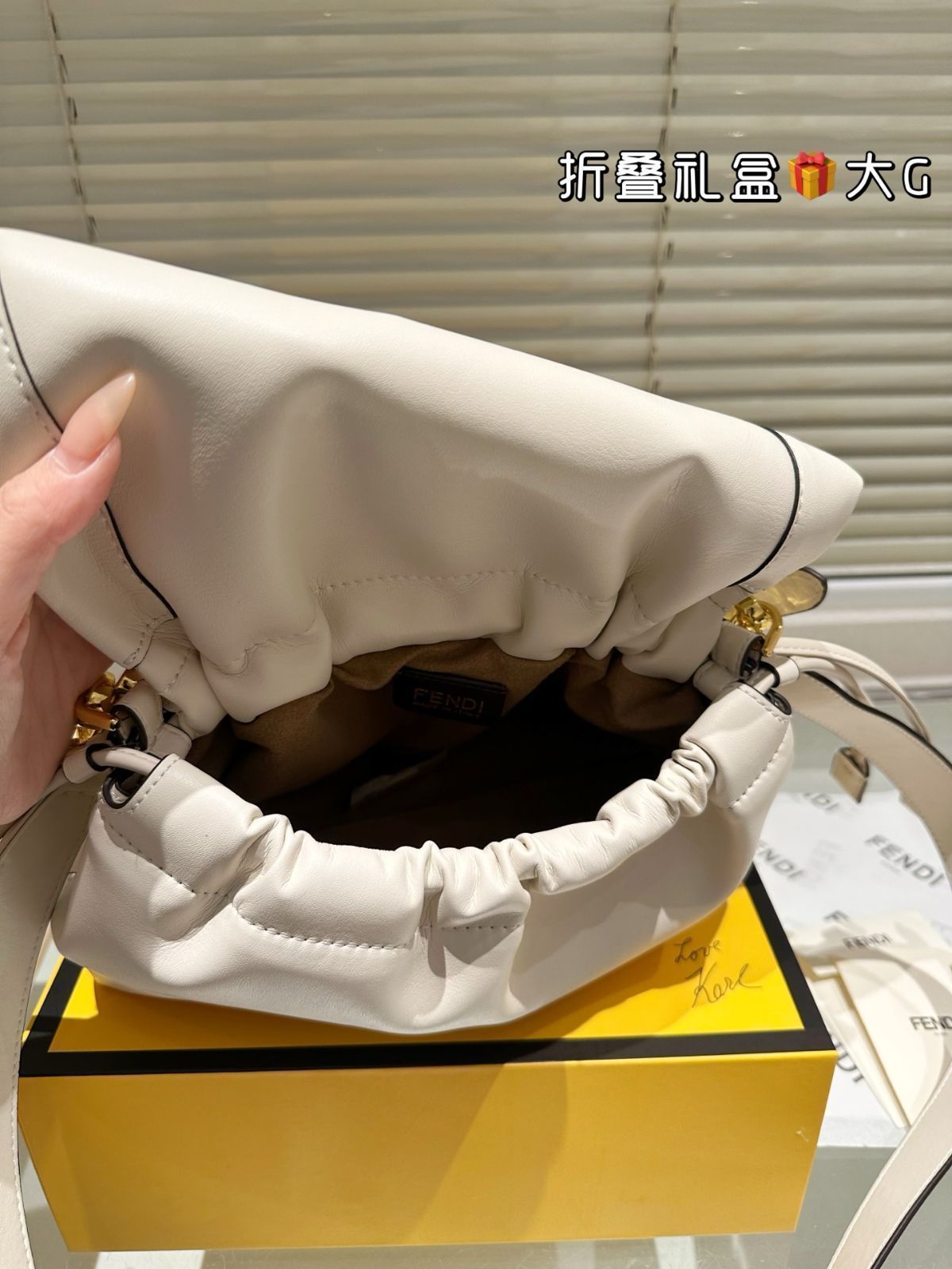【今日特価】Fendi Baguette フェンディ バゲット 2024 新作 【今日特価】Fendi Baguette フェンディ バゲット 2024 新作