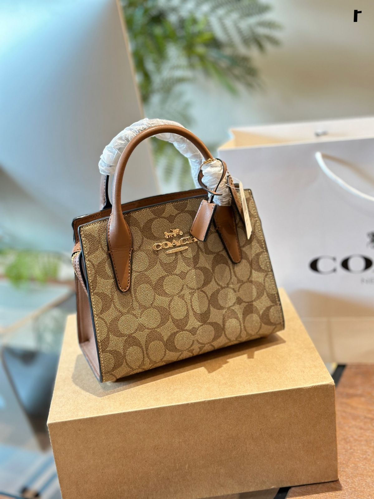 【今日特価】Andrea Ladies Handbag アンデレア レディース ハンドバッグ/ 斜め掛け 2024 春夏新作 【今日特価】Andrea Ladies Handbag アンデレア レディース ハンドバッグ/ 斜め掛け 2024 春夏新作