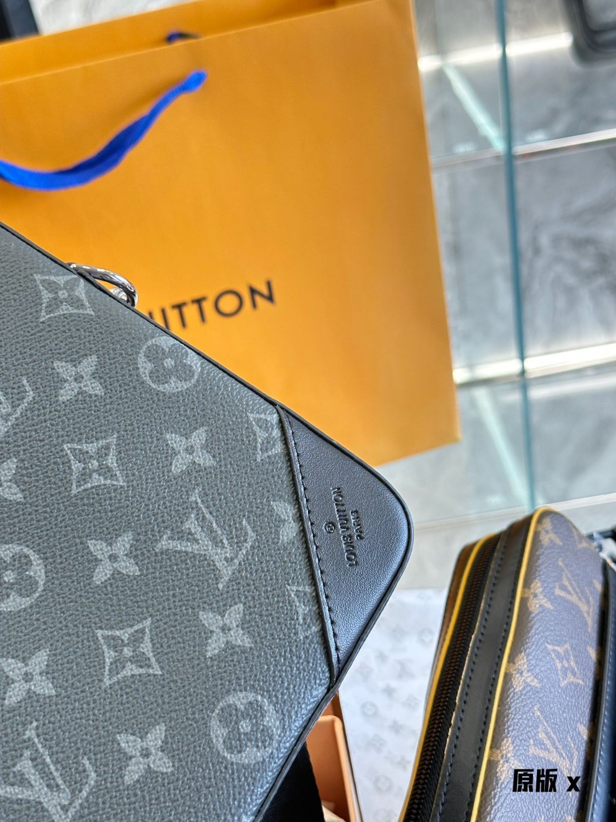 今日特価!LV 男士用 三合一 黑武士スタイル Trio ポストマンバッグ 全国送料無料(一部除く) 今日特価!LV 男士用 三合一 黑武士スタイル Trio ポストマンバッグ 全国送料無料(一部除く)