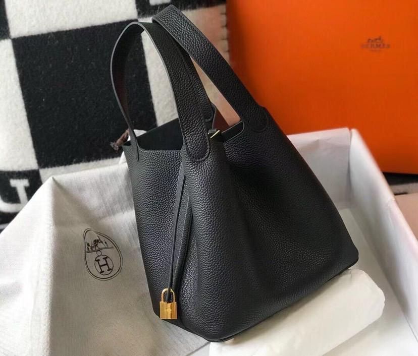 ブラック　レディース　ハンドバッグ　18cm ゴールド金具　ピコタン