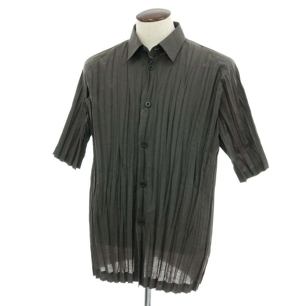 【中古】アイム メン IM MEN 2026年春夏 シワ加工 プリーツ レギュラーカラー 半袖シャツ オリーブグレー系【サイズ表記なし（L位）】【メンズ】