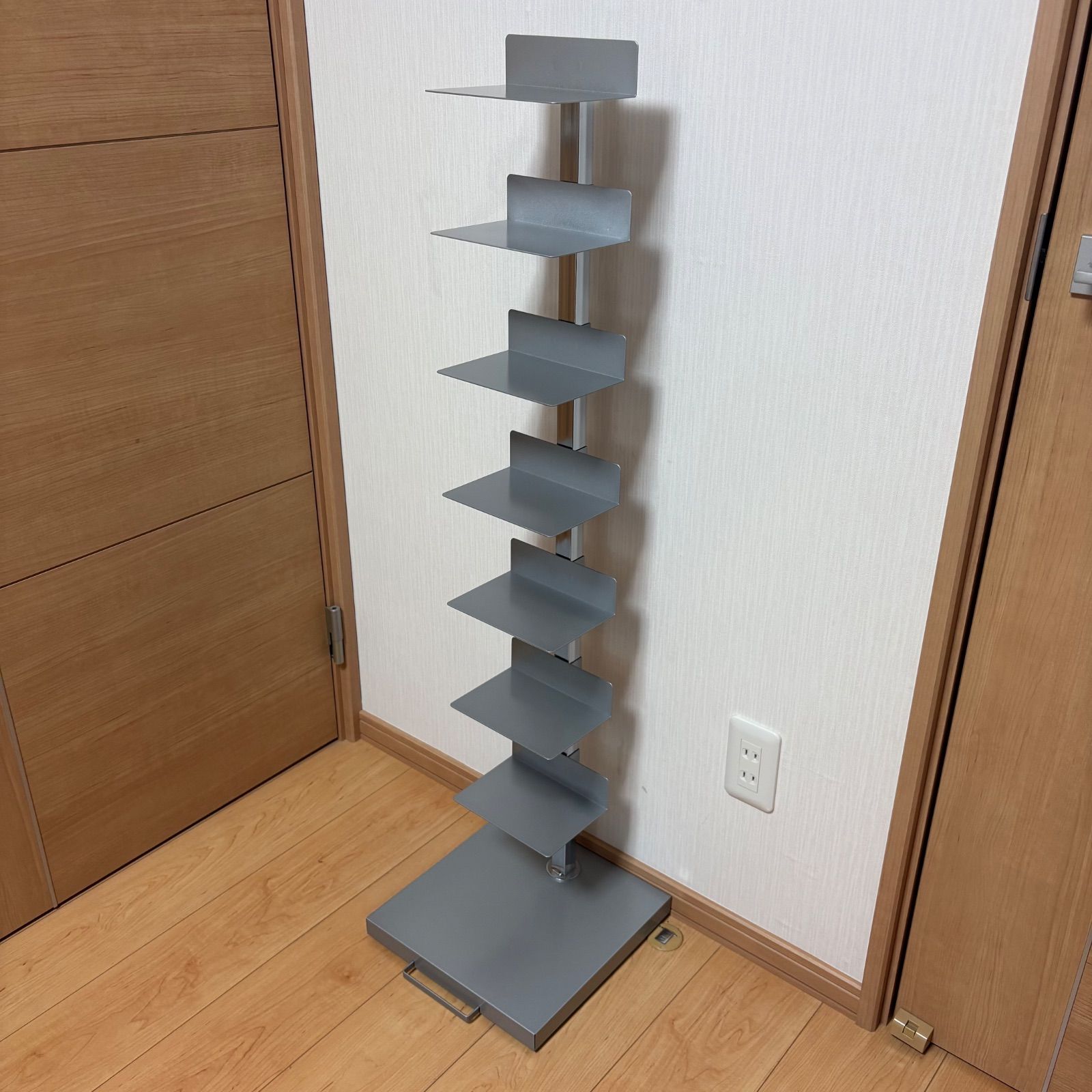 足立製作所 ブックタワー ハイタイプ 8段 ds143 高さ111.5cm - メルカリ