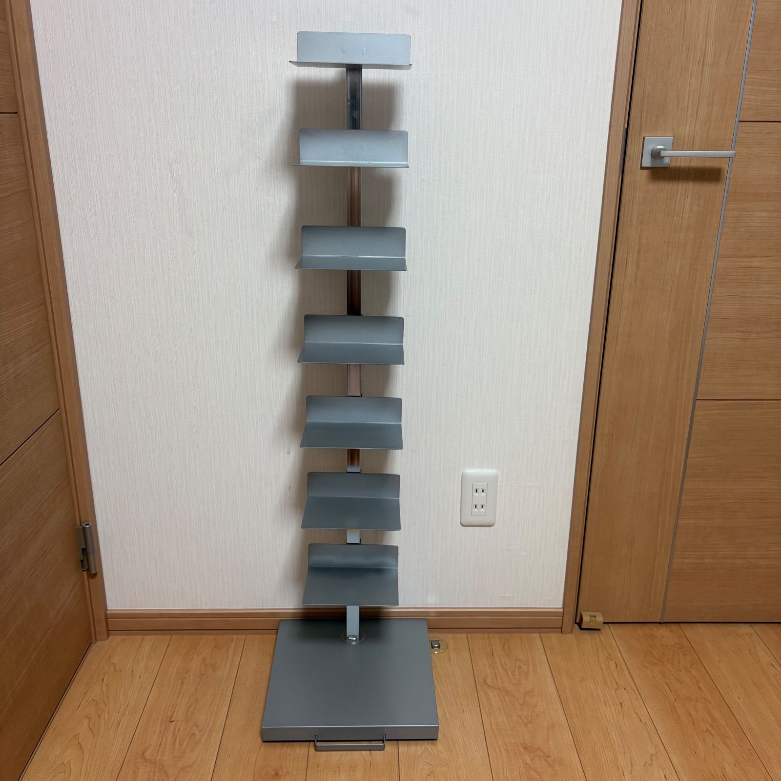 足立製作所 ブックタワー ハイタイプ 8段 ds143 高さ111.5cm - メルカリ