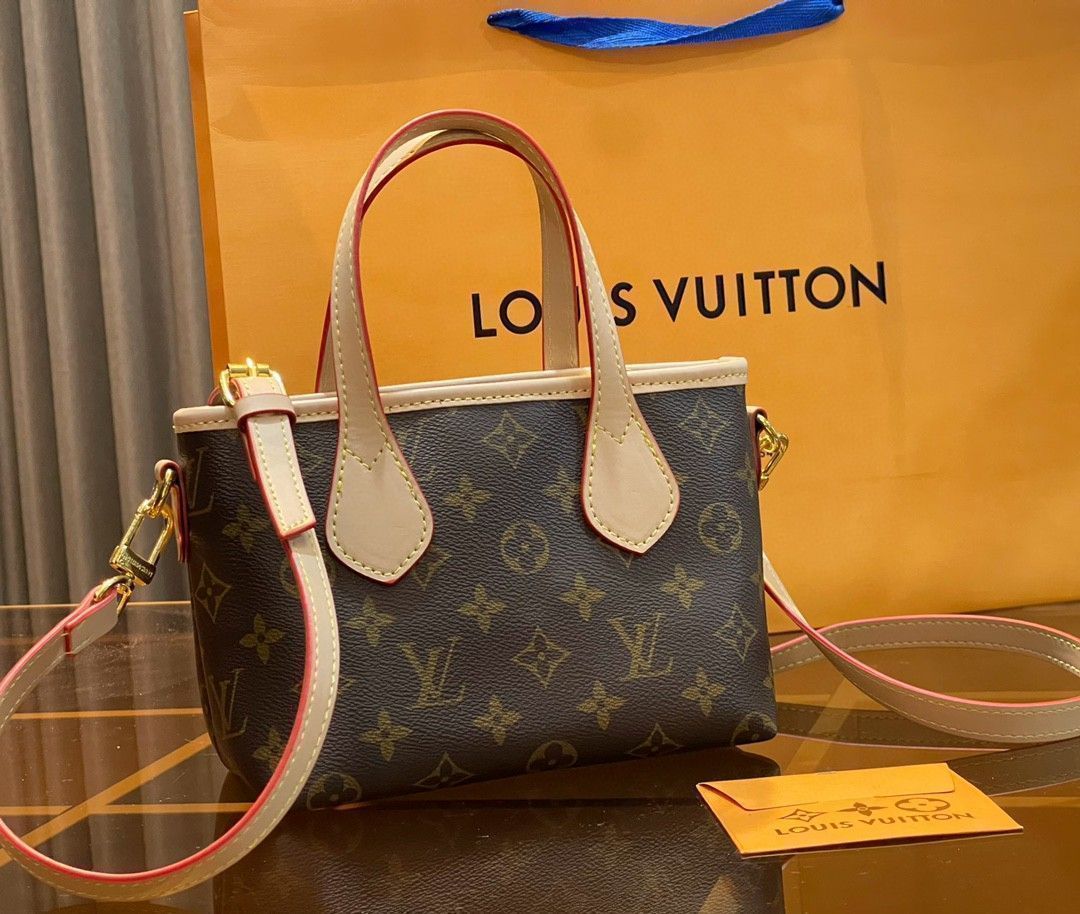人気沸騰 LOUIS VUITTON ルイヴィトン ショルダーバッグ ハンドバッグ