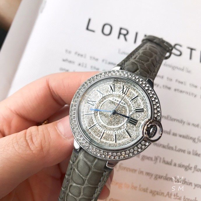 【今日特価】Cartier ボールン ブルー 満鑚ローマ文字盤石英腕時計