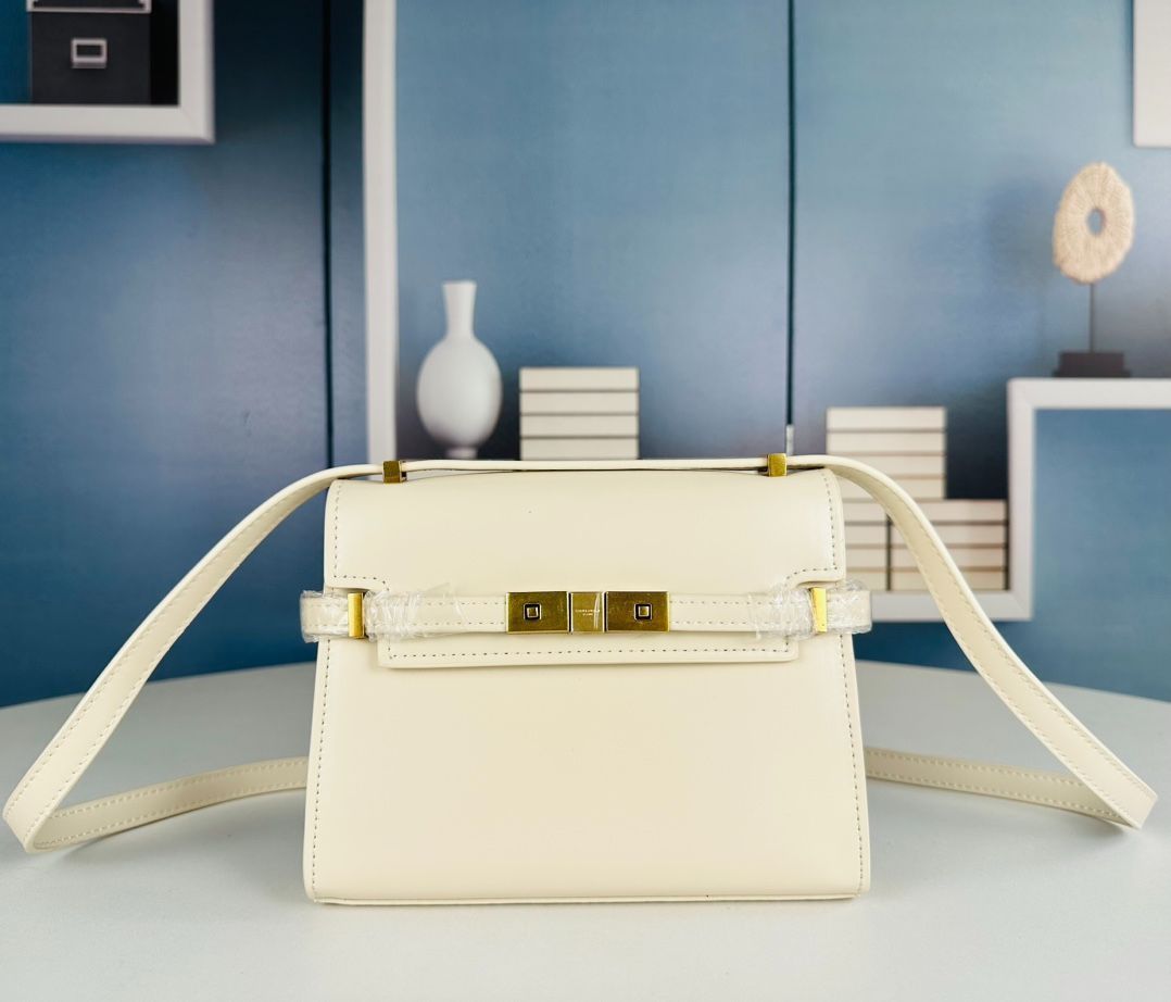 【今日特価】YSL（サンローラン） マンハッタン ミニサイズ 送料無料 在庫限定セール価格！
