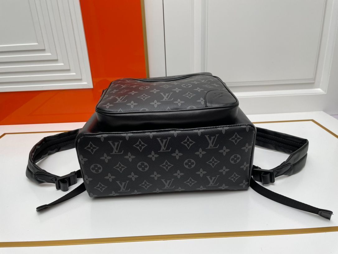 今日特価!Dean ダブルショルダーバッグ、Monogram Macassar 素材でスポーツ感満載 全国送料無料(一部除く) 今日特価!Dean ダブルショルダーバッグ、Monogram Macassar 素材でスポーツ感満載 全国送料無料(一部除く)