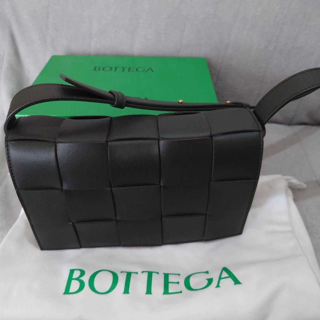 BOTTEGA VENETA カセットバッグ ショルダーバッグ