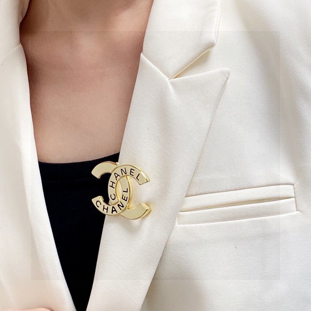 【今日特価】Chanel シャネル 新入荷 ヴィンテージゴールド ラスター ブローチ