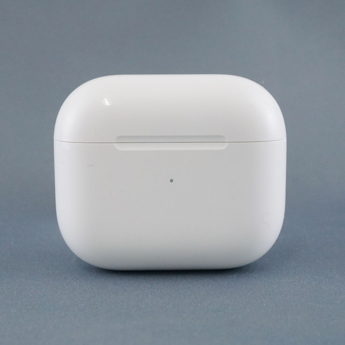 Apple AirPods 第三世代 MagSafe充電ケースのみ USED美品 A2566 耐汗